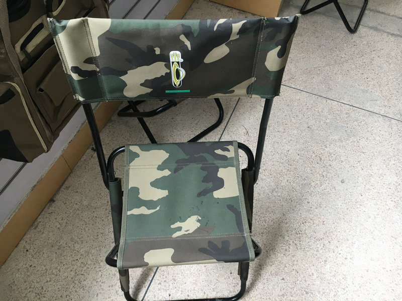Fishing foldable beach chair with storage bags