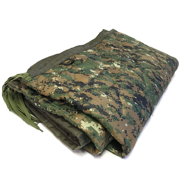 Military Poncho Liner Waterproof Outdoor Camping Woodland Sleeping Blanket